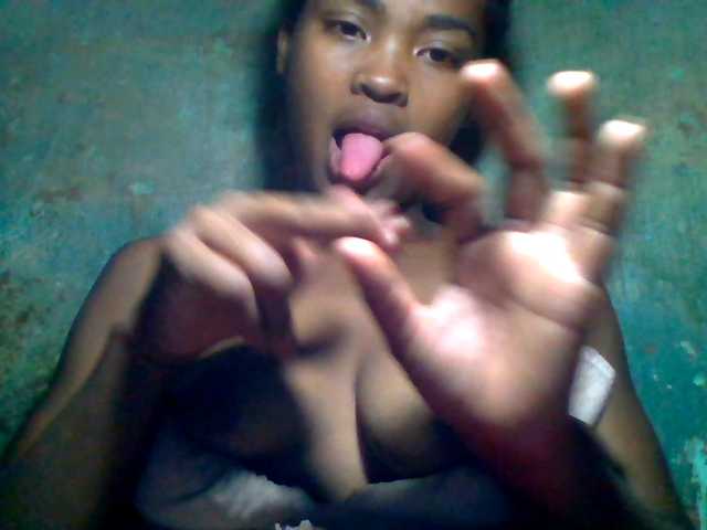 Allycha1's BongaCams show and profile