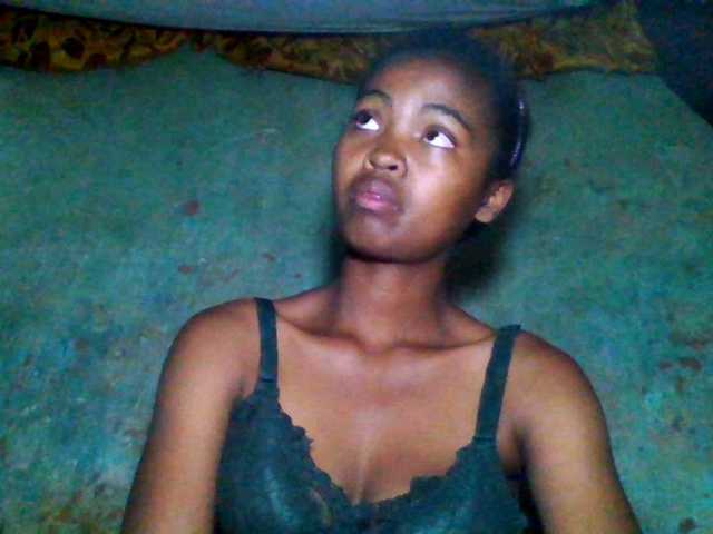 Allycha1's BongaCams show and profile