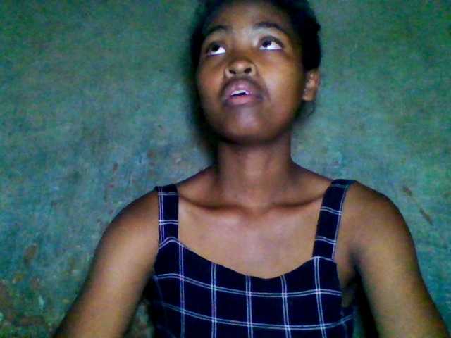 Allycha1's BongaCams show and profile