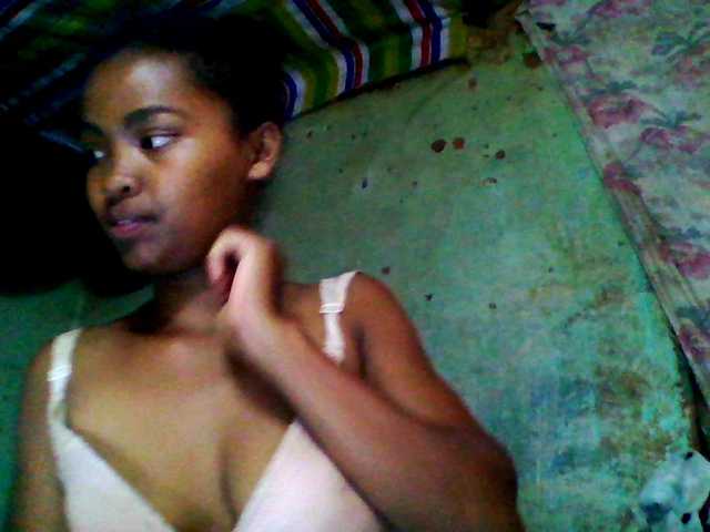 Allycha1's BongaCams show and profile