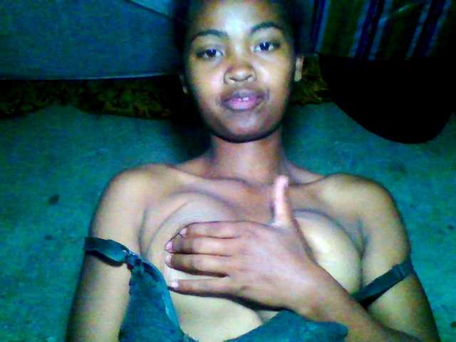 Allycha1's BongaCams show and profile