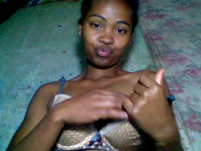 Allycha1's BongaCams show and profile