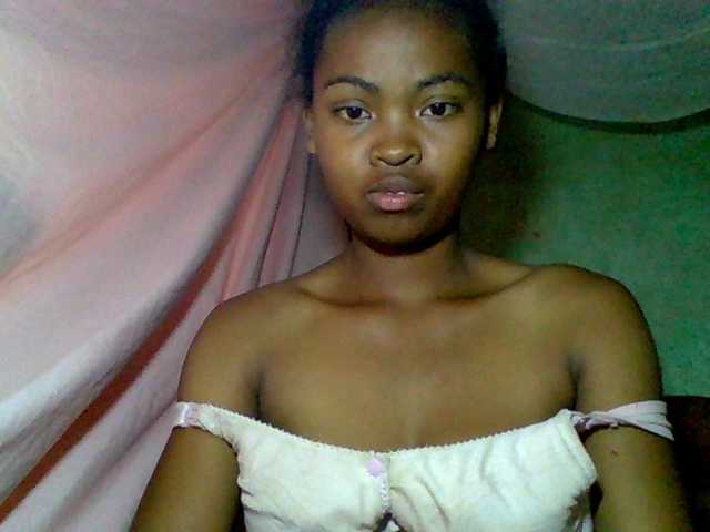 Allycha1's BongaCams show and profile