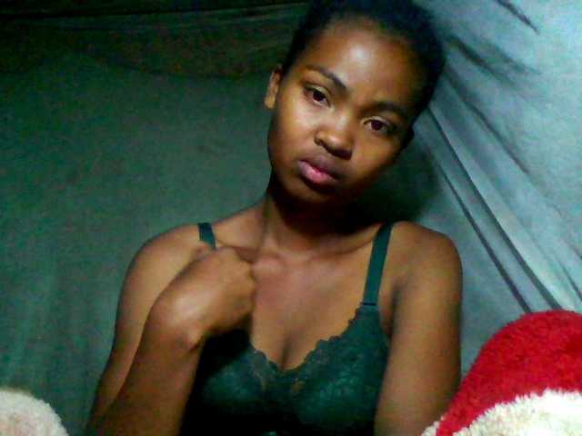 Allycha1's BongaCams show and profile