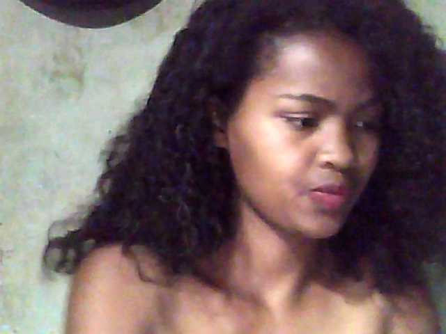 Allycha1's BongaCams show and profile