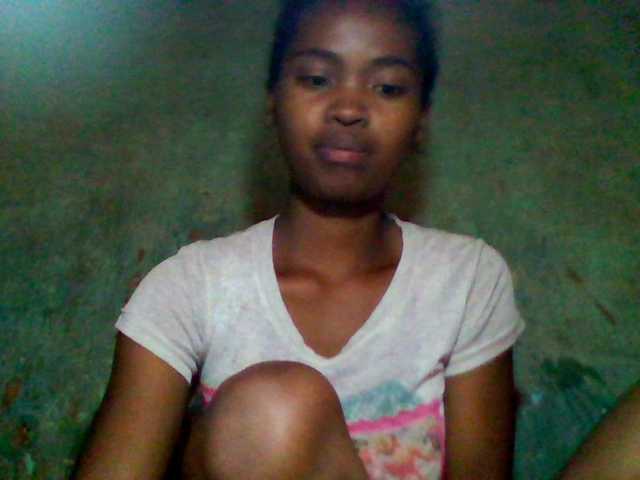 Allycha1's BongaCams show and profile