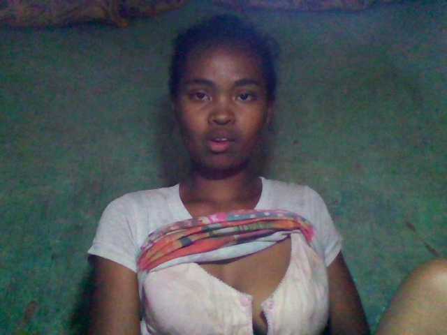 Allycha1's BongaCams show and profile