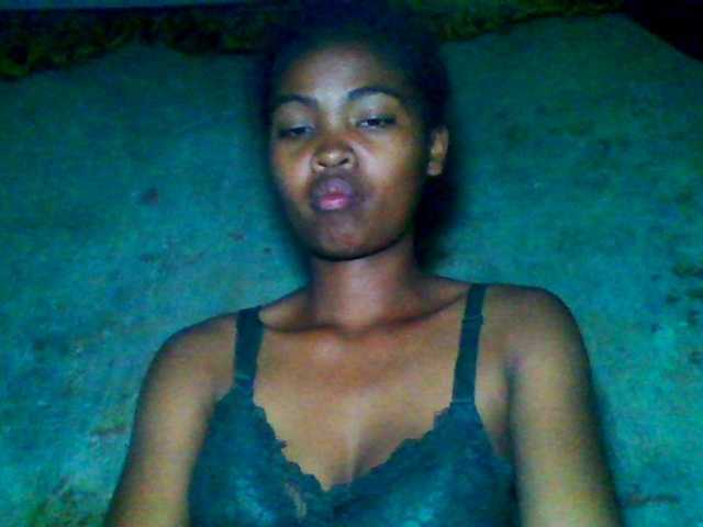 Allycha1's BongaCams show and profile