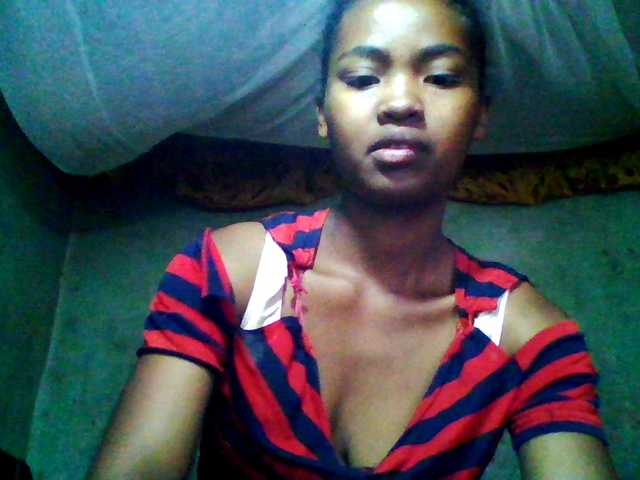 Allycha1's BongaCams show and profile