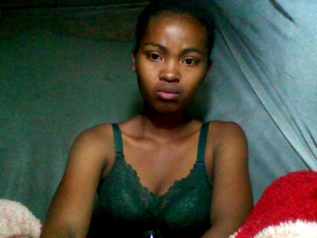 Allycha1's BongaCams show and profile