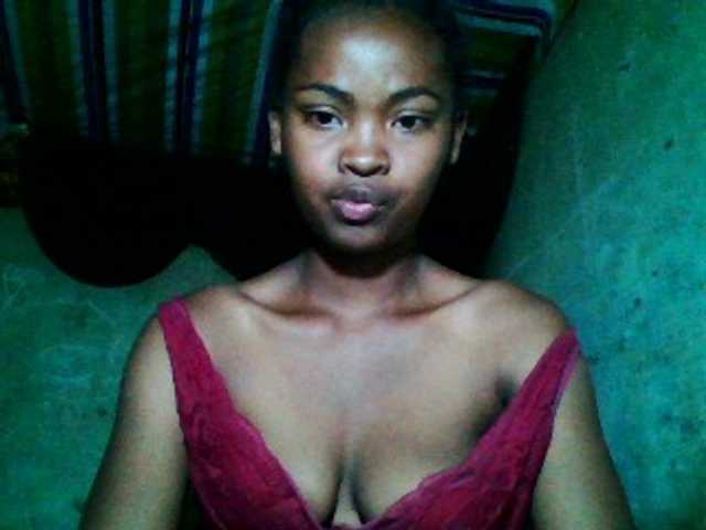 Allycha1's BongaCams show and profile