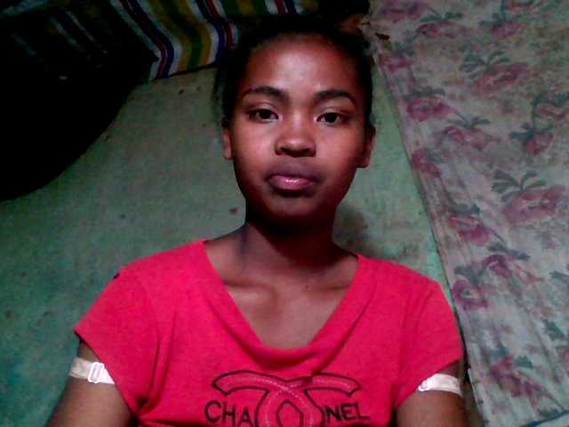 Allycha1's BongaCams show and profile