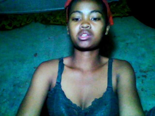 Allycha1's BongaCams show and profile