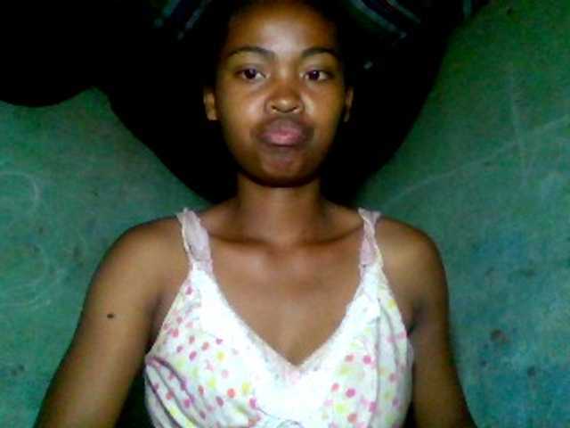 Allycha1's BongaCams show and profile