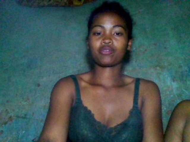 Allycha1's BongaCams show and profile