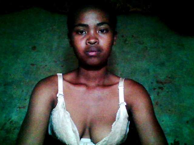 Allycha1's BongaCams show and profile