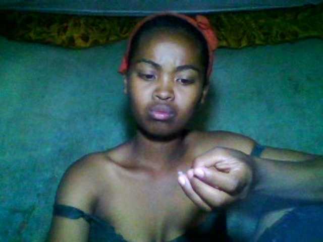 Allycha1's BongaCams show and profile