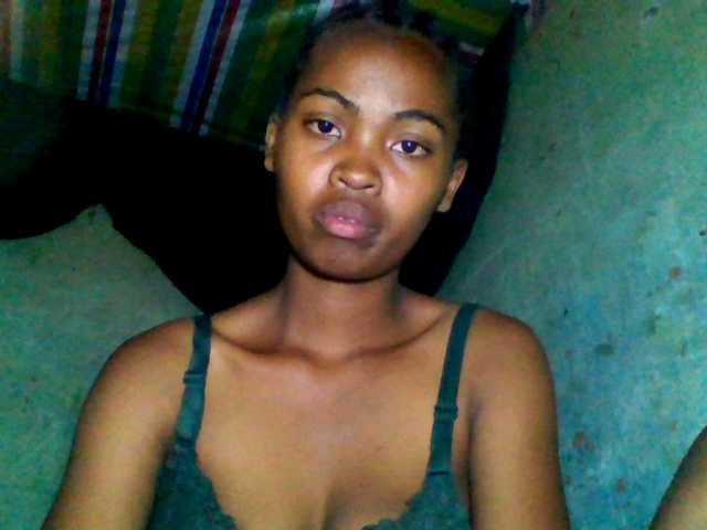 Allycha1's BongaCams show and profile