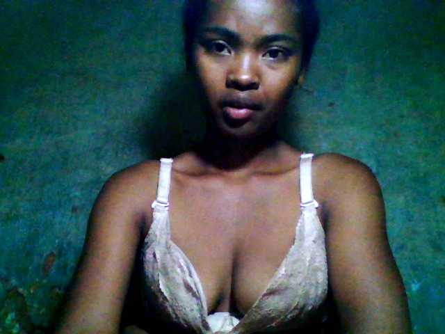 Allycha1's BongaCams show and profile