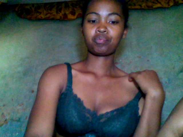 Allycha1's BongaCams show and profile