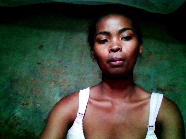 Allycha1's BongaCams show and profile