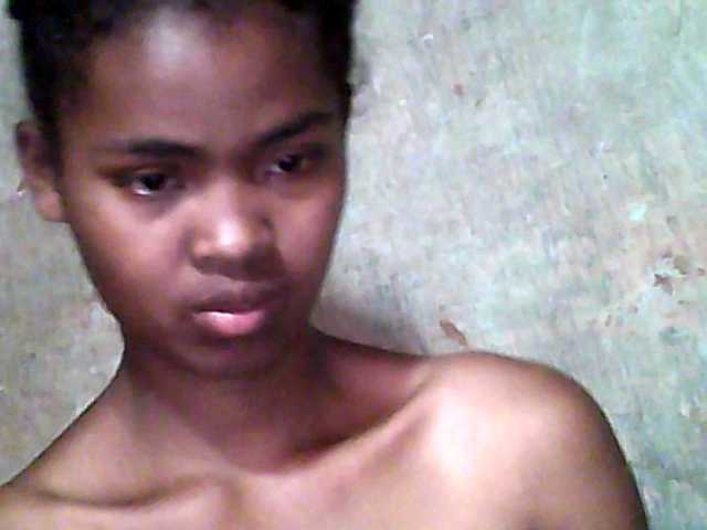 Allycha1's BongaCams show and profile