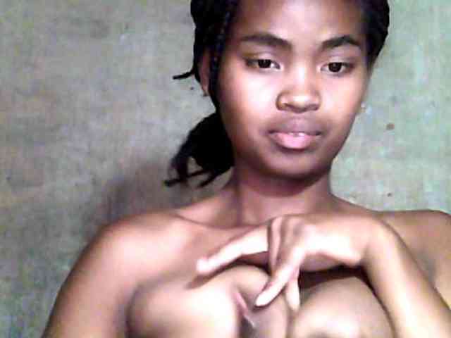 Allycha1 Live Webcam on BongaCams