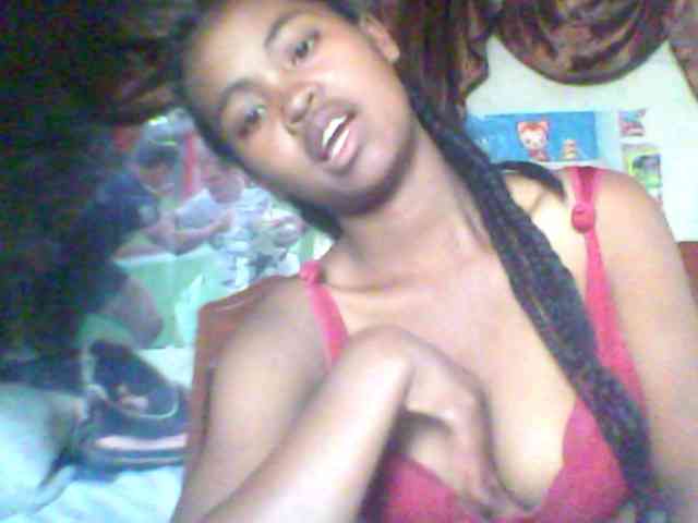 anonymous videochat Allycha1