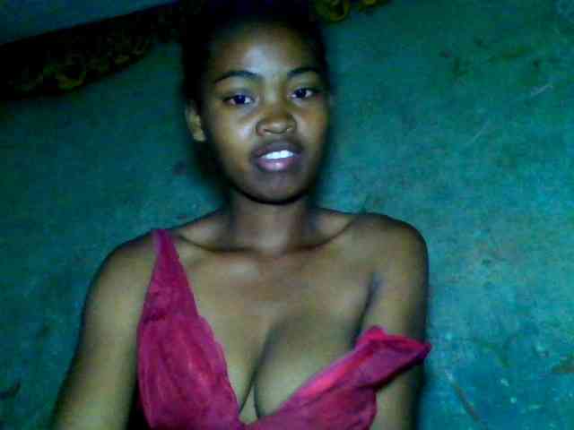 Allycha1 Live Webcam on BongaCams