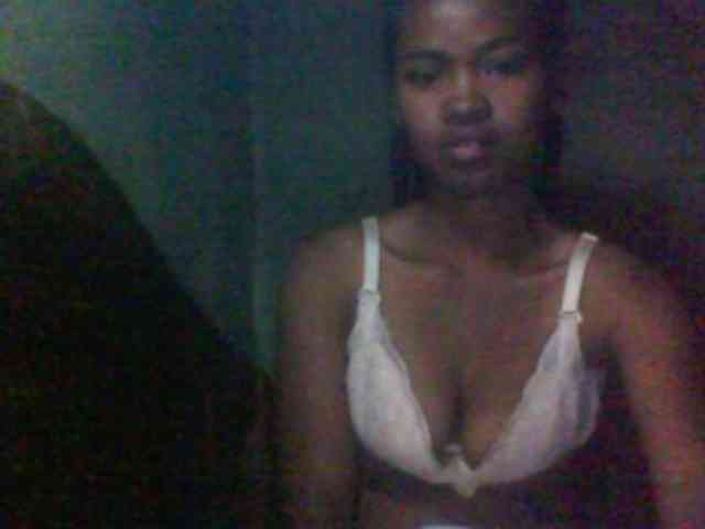 Allycha1 webcam