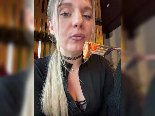 KotiMrrr's BongaCams show and profile