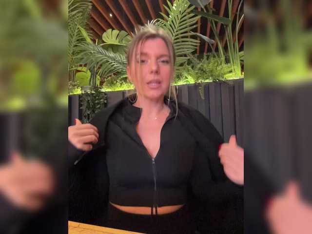 KotiMrrr's BongaCams show and profile