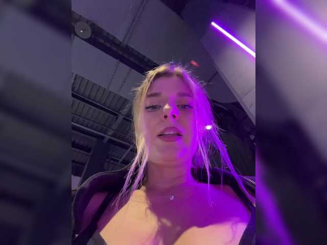 KotiMrrr from BongaCams