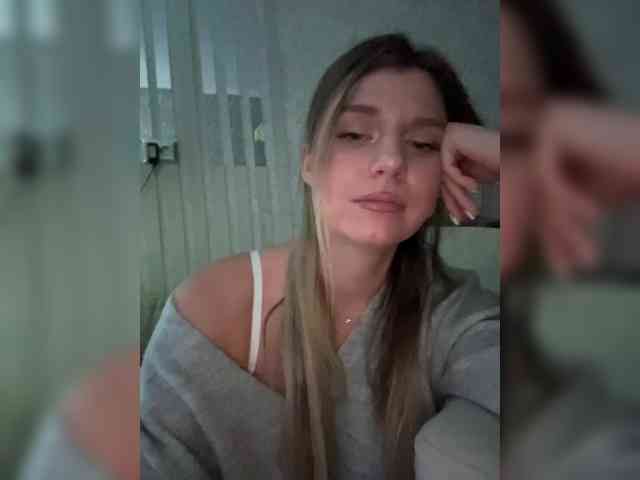 KotiKillerFeaturrrrre webcam