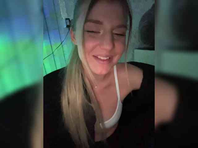 KotiKillerFeaturrrrre webcam