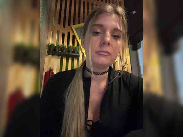 KotiKillerFeaturrrrre webcam