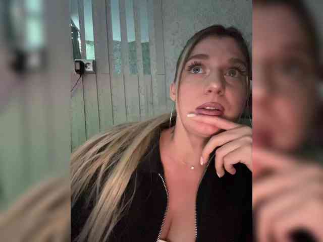 KotiKillerFeaturrrrre webcam