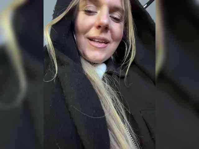 KotiKillerFeaturrrrre webcam