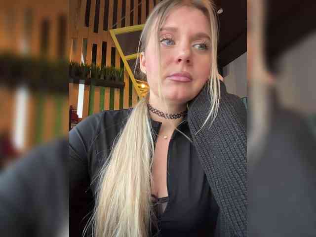 KotiKillerFeaturrrrre webcam