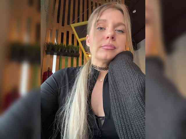 KotiKillerFeaturrrrre webcam