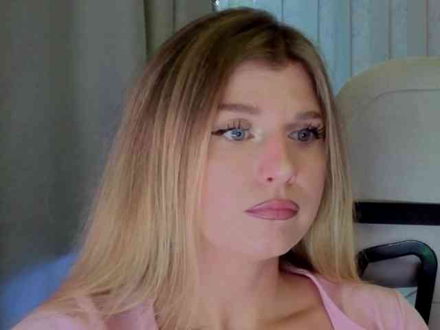 KotiMrrr webcam