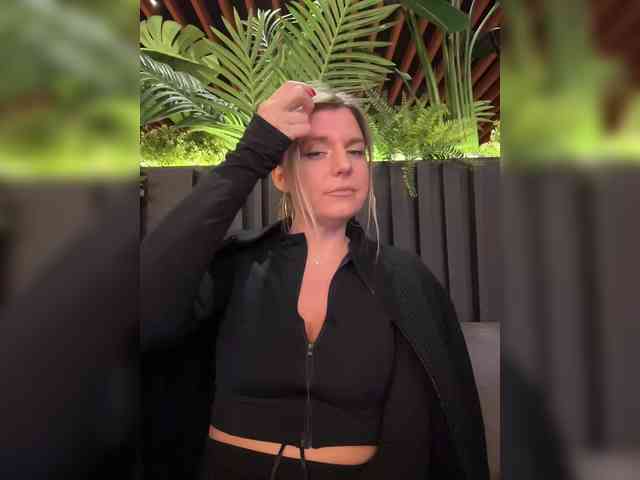 KotiKillerFeaturrrrre webcam