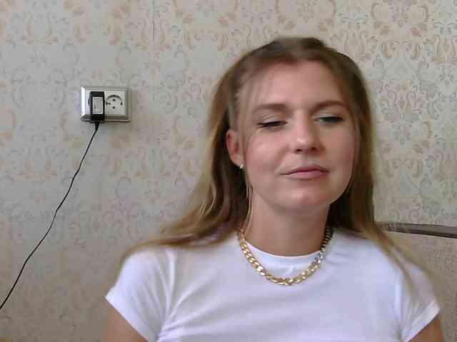KotiMrrr webcam