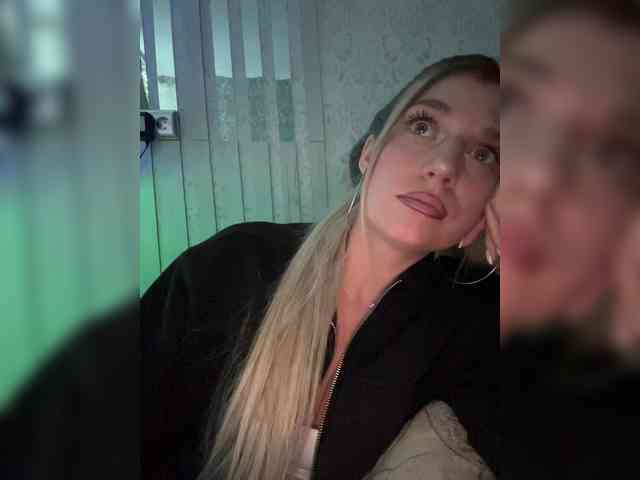 KotiKillerFeaturrrrre webcam