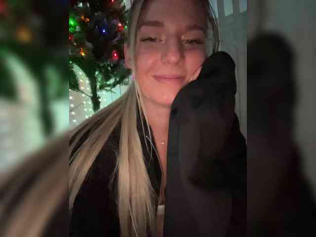 KotiKillerFeaturrrrre webcam