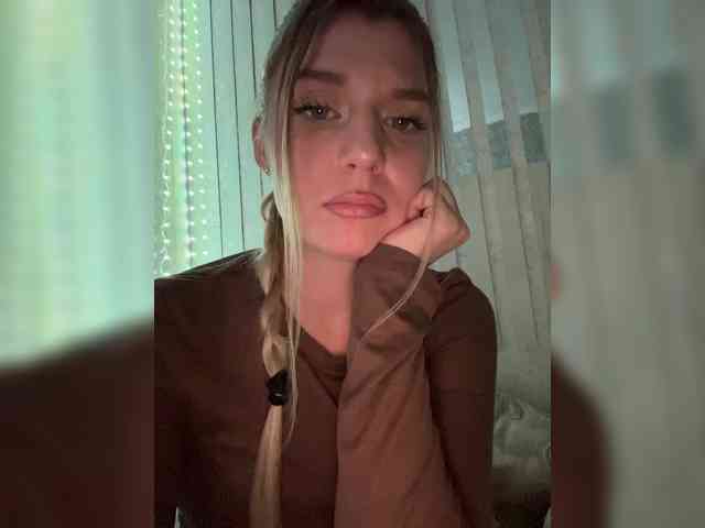 KotiMrrr Live Webcam on BongaCams