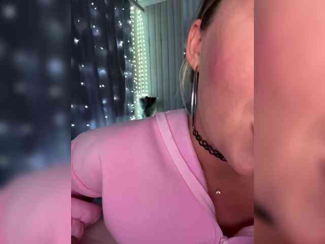 KotiKillerFeaturrrrre webcam