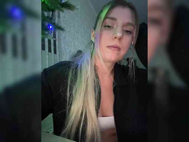 KotiKillerFeaturrrrre webcam