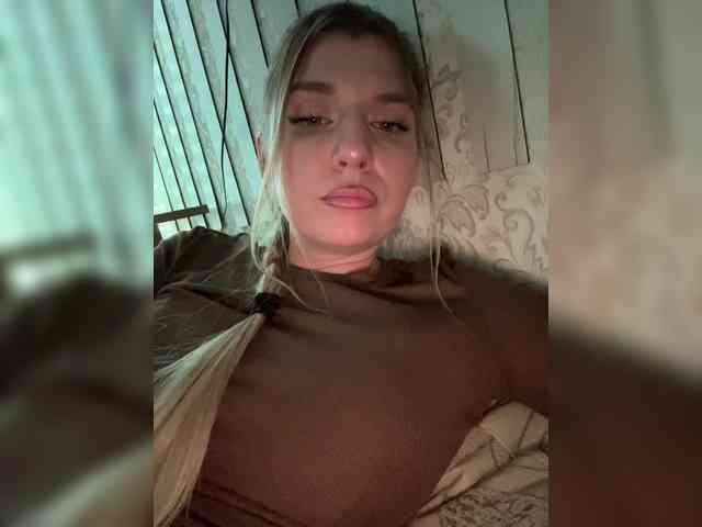 KotiMrrr Live Webcam on BongaCams