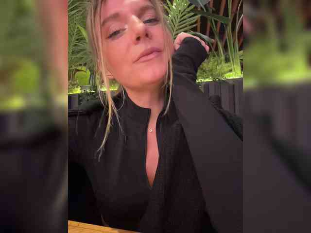 KotiKillerFeaturrrrre webcam